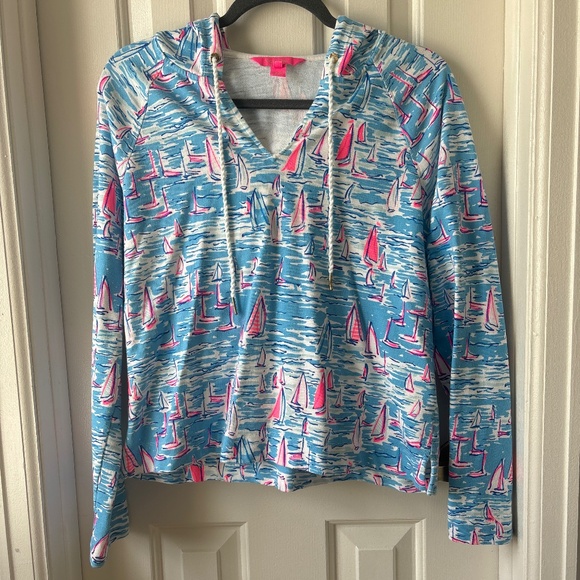 Lilly Pulitzer Pullover - Picture 1 of 4